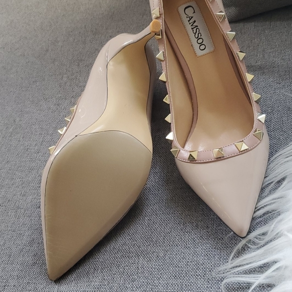 Studded heels - Picture 3 of 5